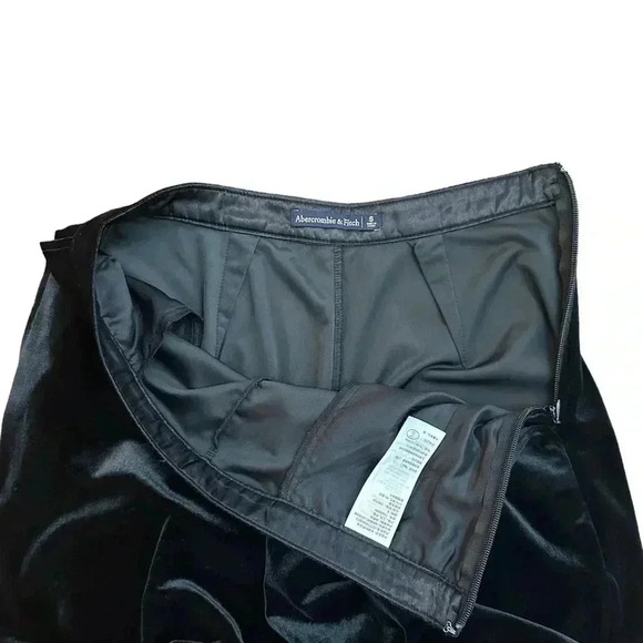 Abercrombie & Fitch Wide Leg Crop Dress Pants Velvet Black Size Small - Picture 3 of 6